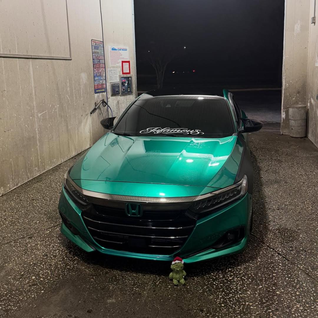 Gloss Metallic Emerald Green Car Wrap Vinyl PET review brokie.tt 03