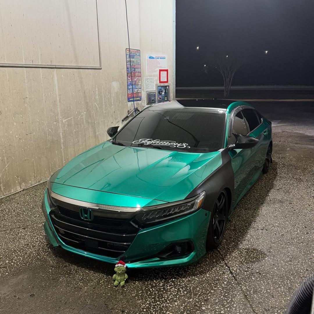 Gloss Metallic Emerald Green Car Wrap Vinyl PET review brokie.tt 04