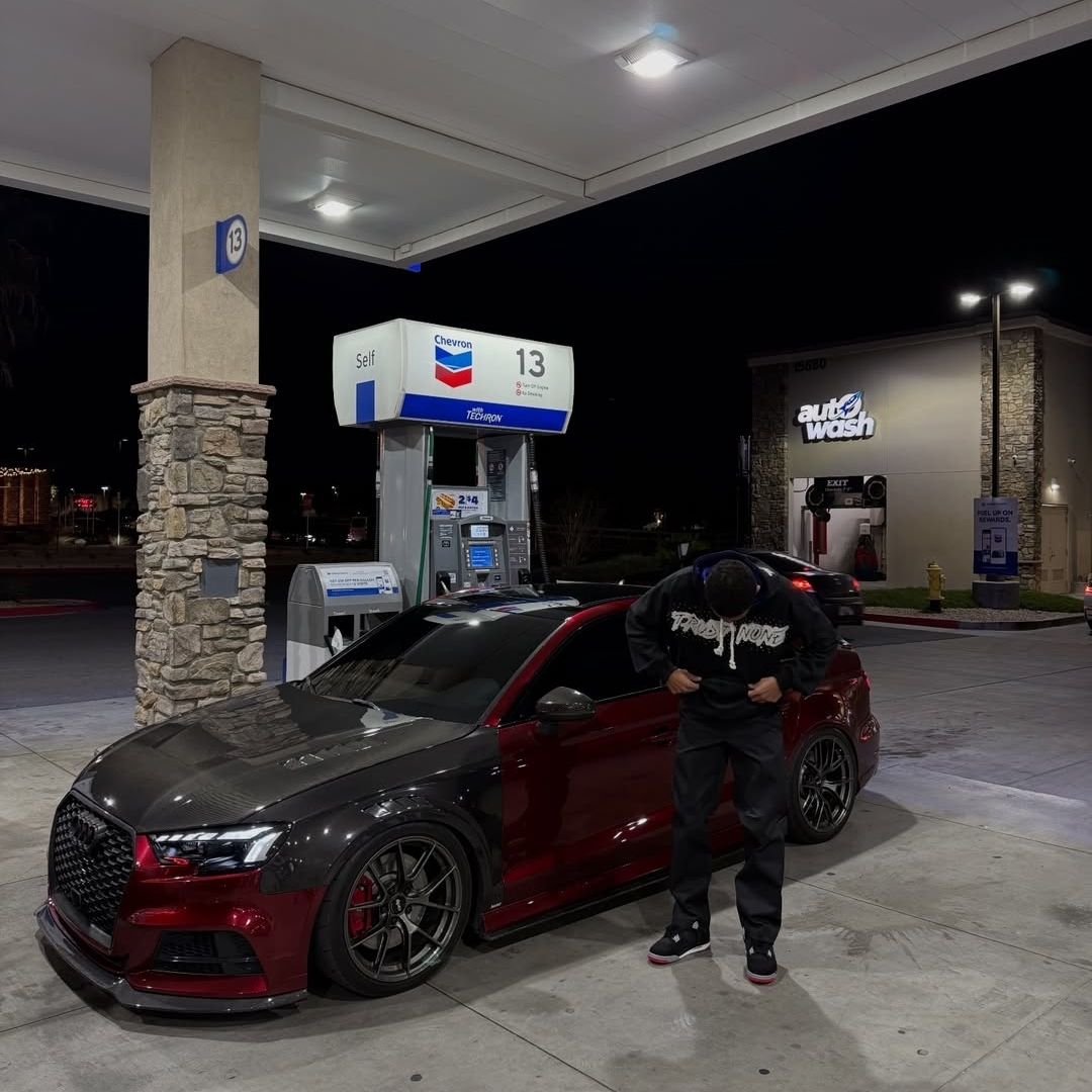 Ultra Glossy Liquid Dragon Red Car Vinyl Wrap PET review AlukoVinylDesign 02