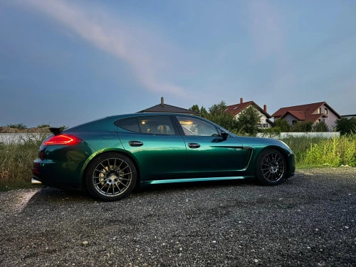 Gloss Metallic British Royal Green Car Vinyl Wrap PET  review 