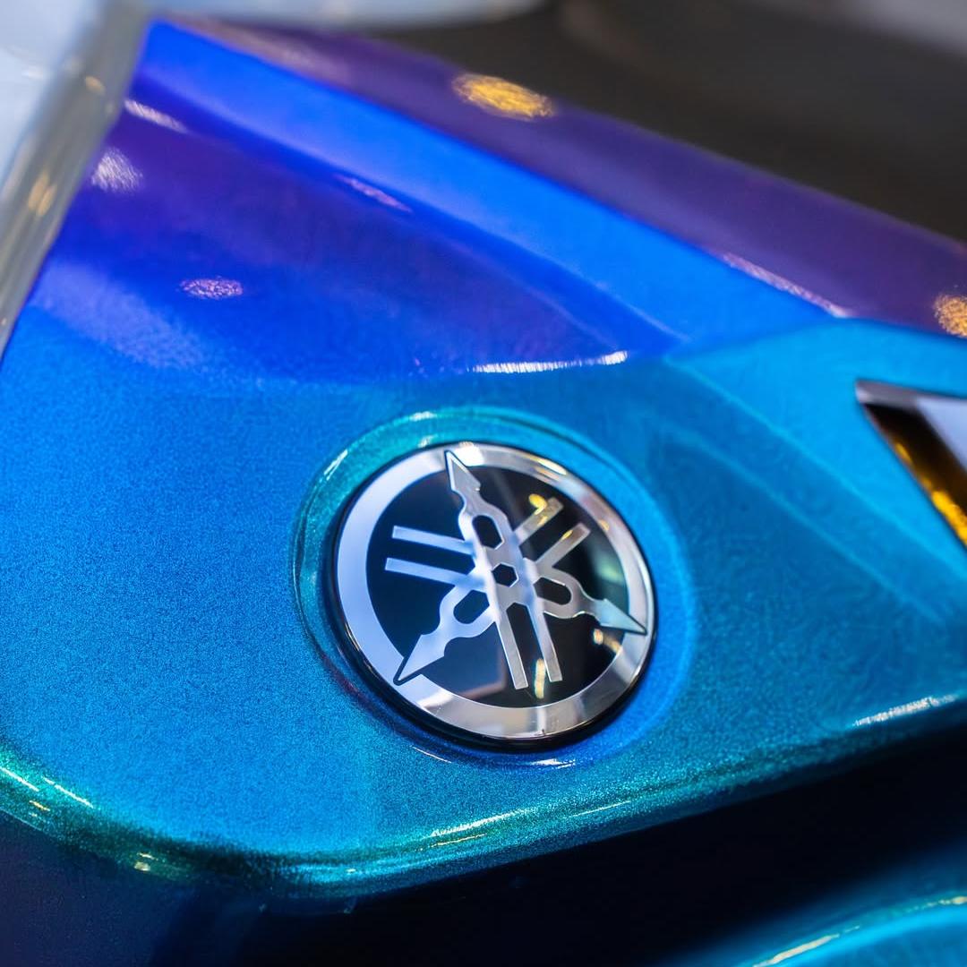 Gloss Metallic Chameleon Diamond Purple Blue Car Vinyl Wrap review gp_r1m 01