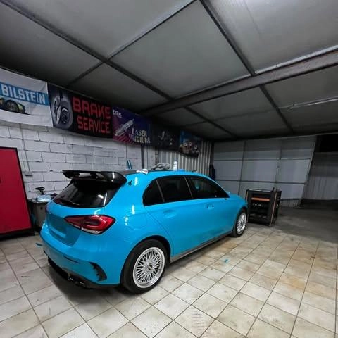 Gloss Miami Blue Car Vinyl Wrap Porsche PET review 