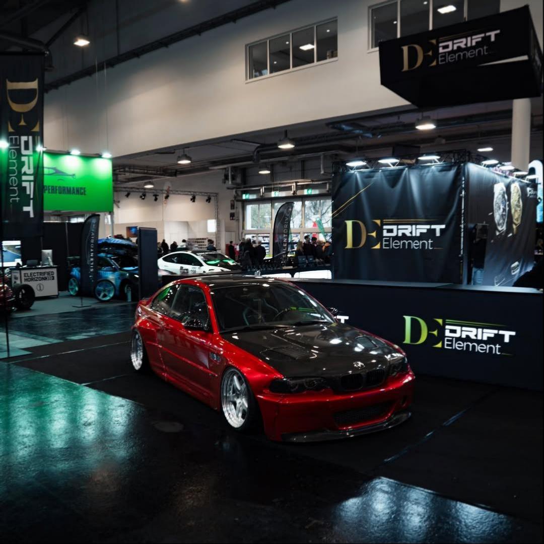 Ultra Glossy Metallic Vampire Red Car Vinyl Wrap BMW PET   review artur._e46 03