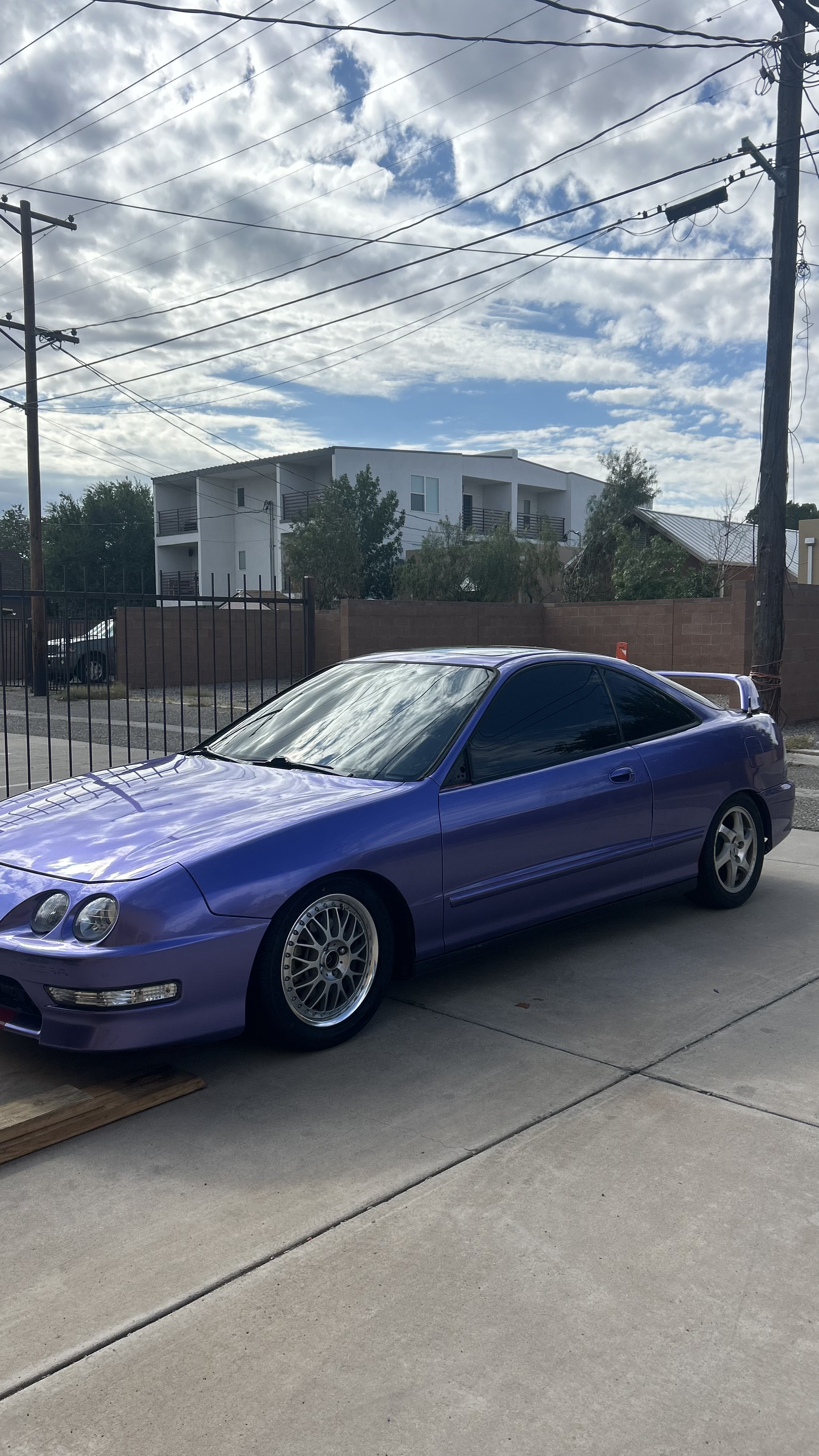 Gloss Metallic Viola Purple Car Vinyl Wrap PET review 1