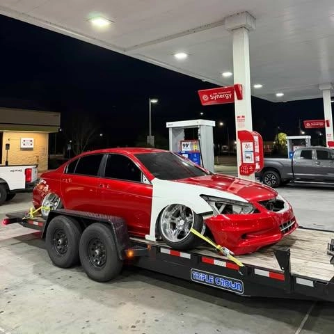 Gloss Metallic Liquid Ruby Red Car Vinyl Wrap PET reviewed by