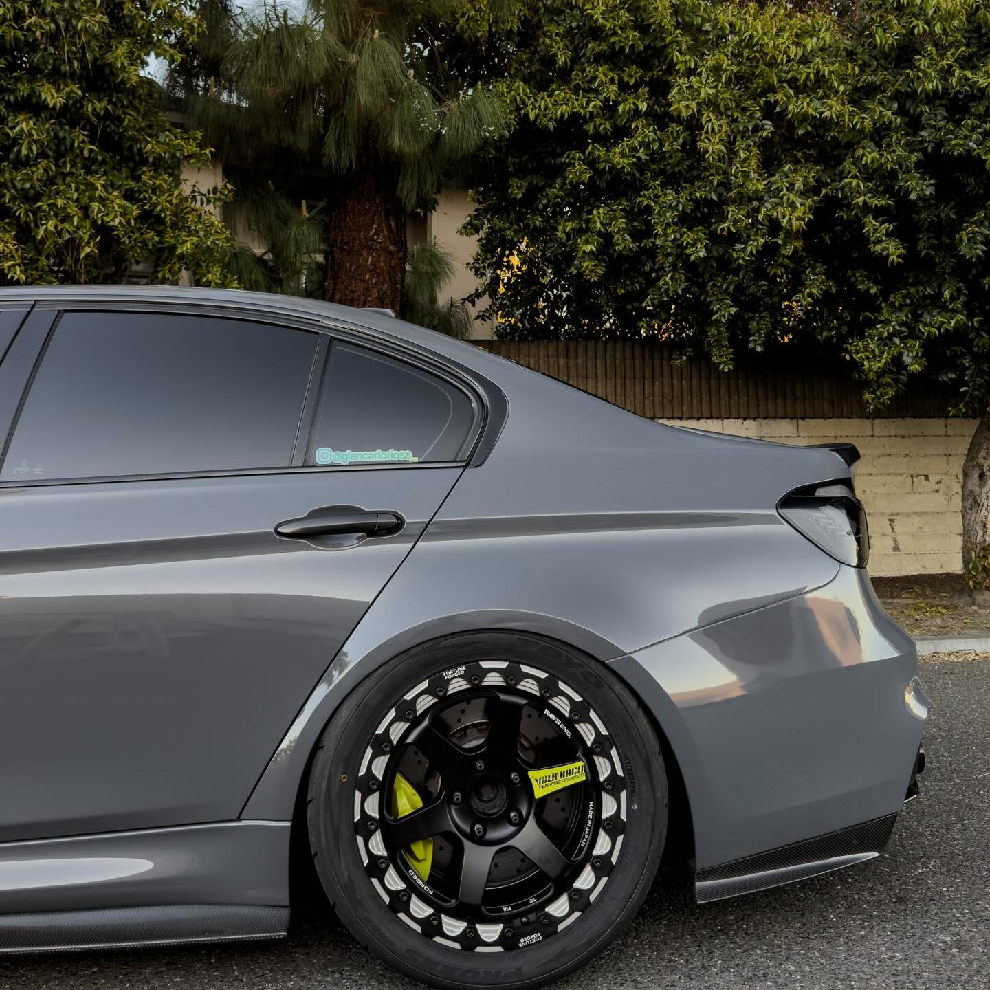 Gloss Metallic Tourmaline Grey Car Vinyl Wrap PET (Light) review 5