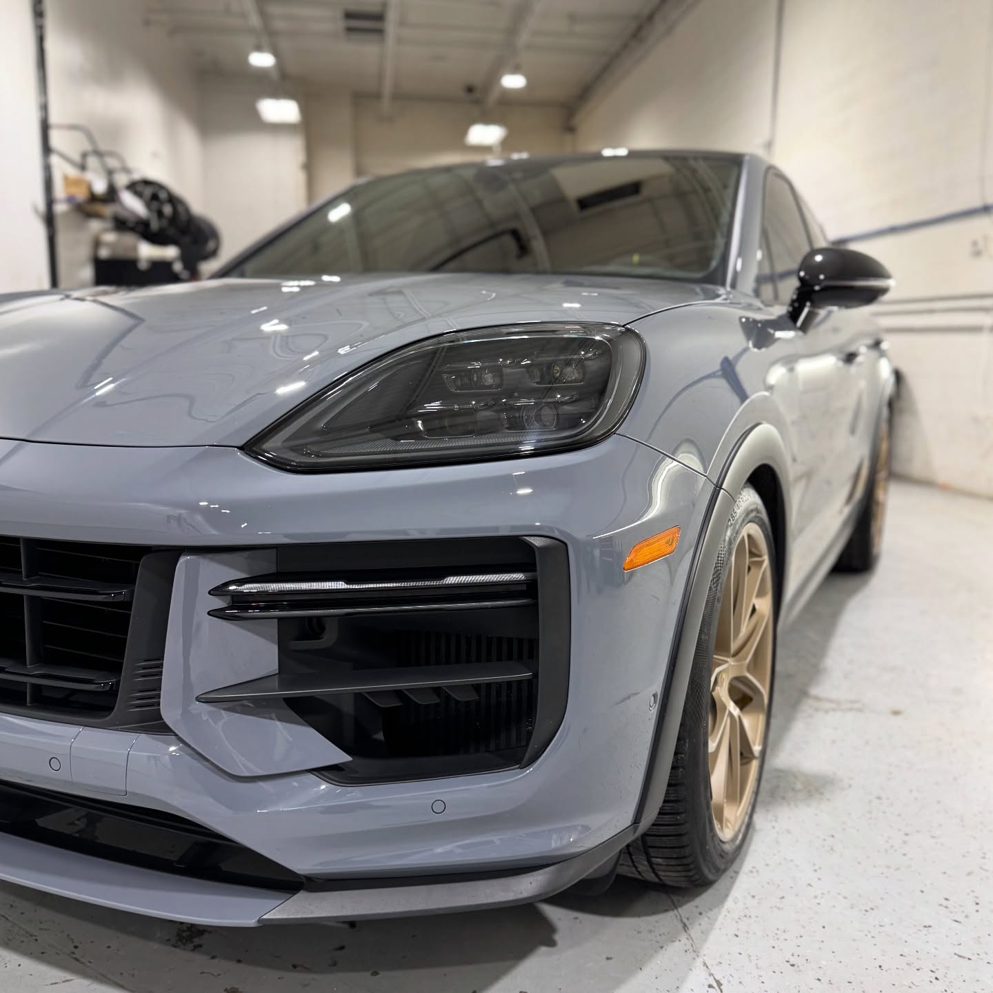 8.5mil Gloss PPF Ultra Paint Protection Film  review 2