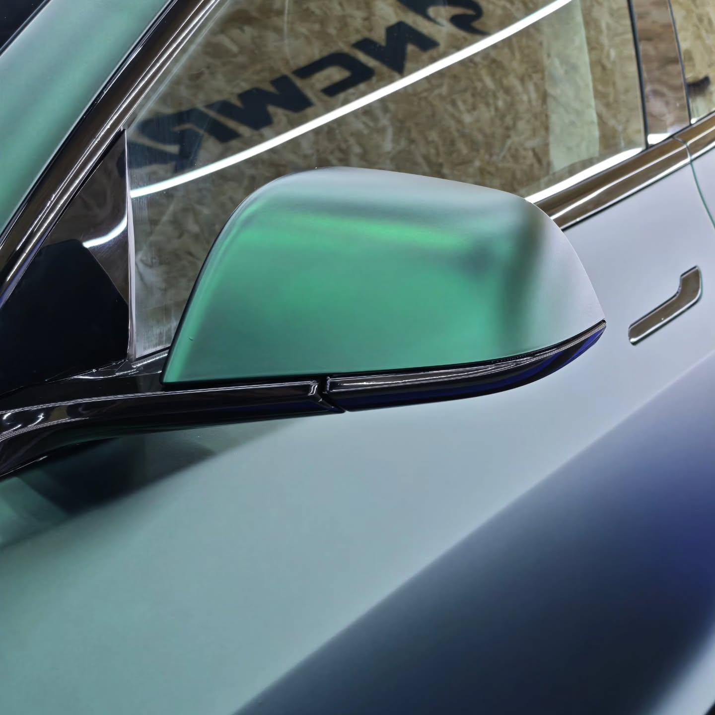 Matte Metallic Chrome Venom Green Car Vinyl Wrap PET review 2