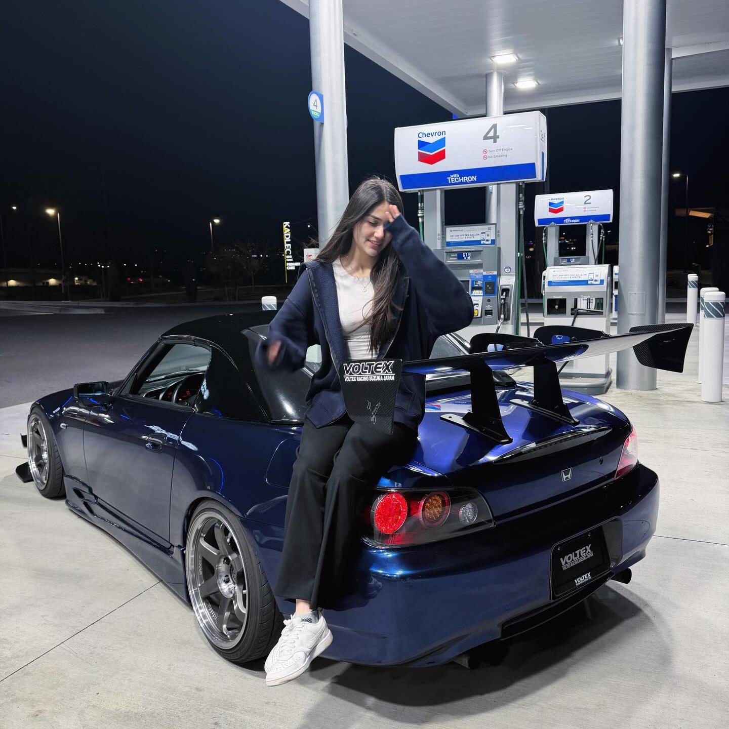 Gloss Metallic Tanzanite Blue Car Vinyl Wrap PET review 3