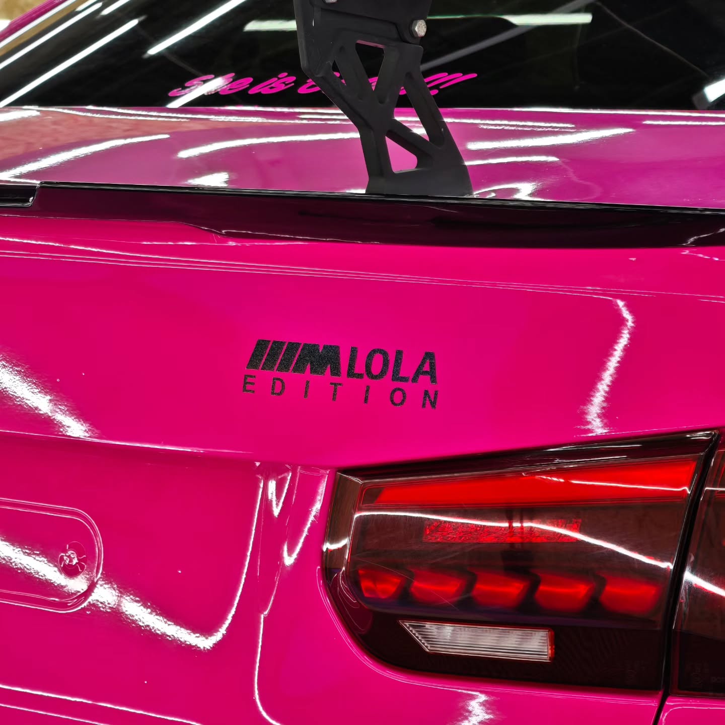 Gloss Crystal Rose Red Car Vinyl Wrap PET review 4