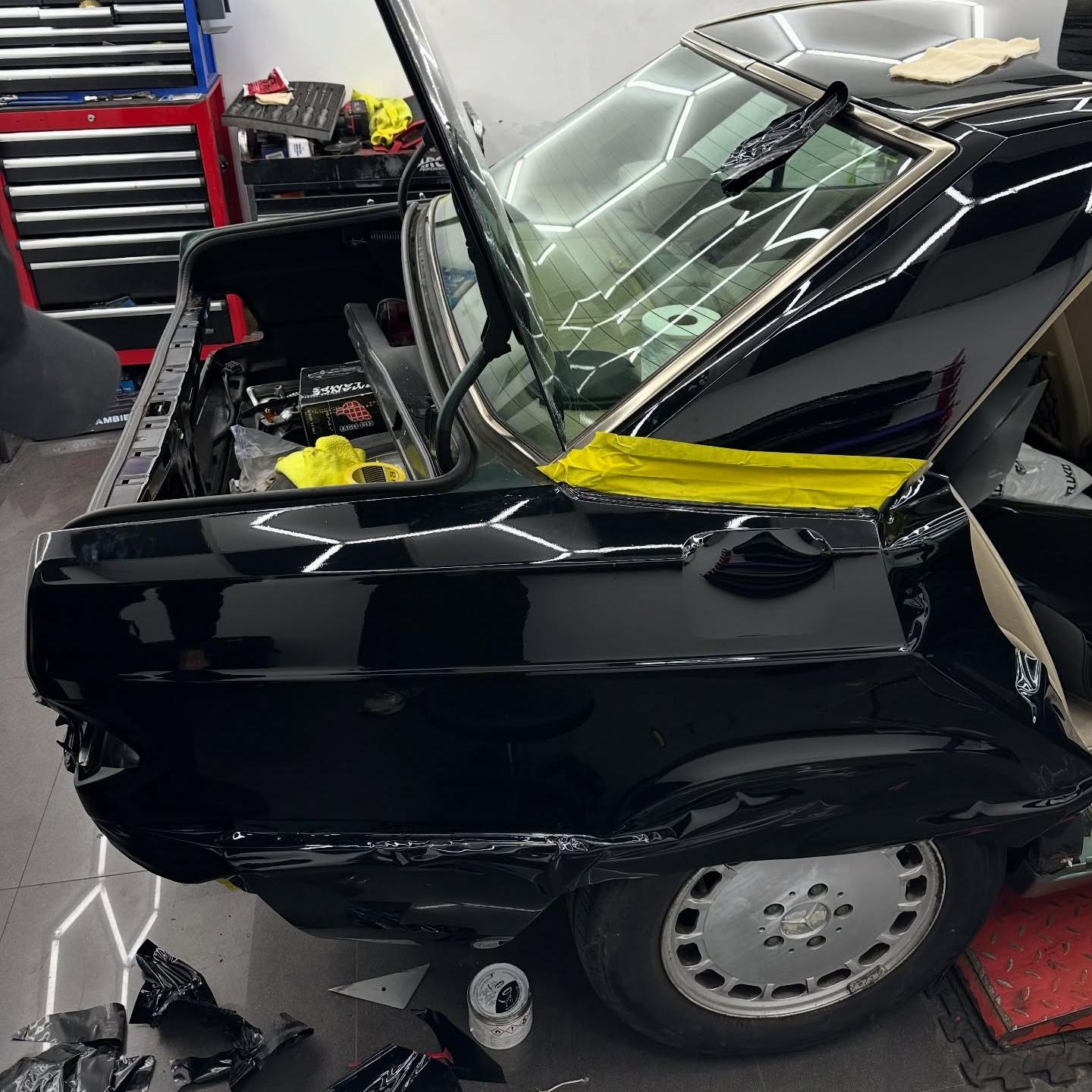 Gloss Self Healing Black Car Vinyl Wrap PET  review 2