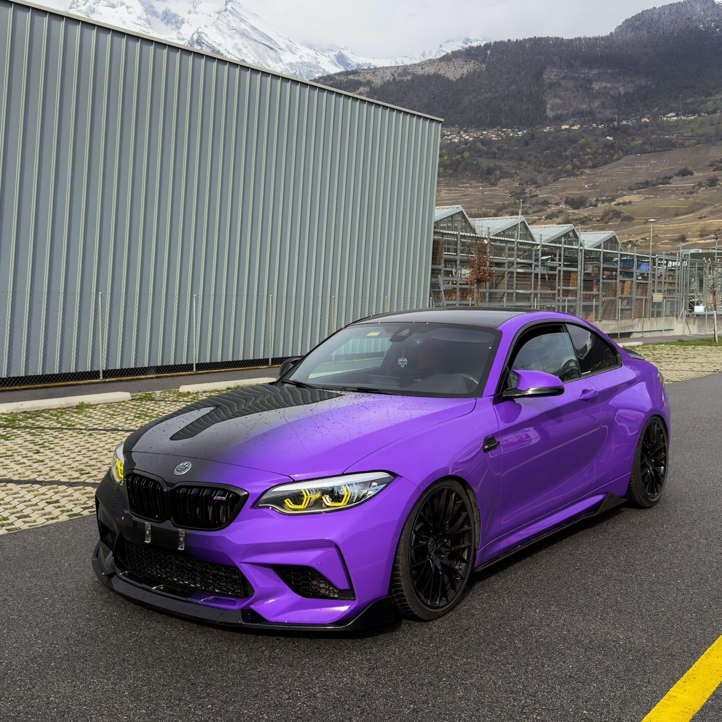 ALUKOVINYL Black to Purple Gradient Custom Car Wraps review 4