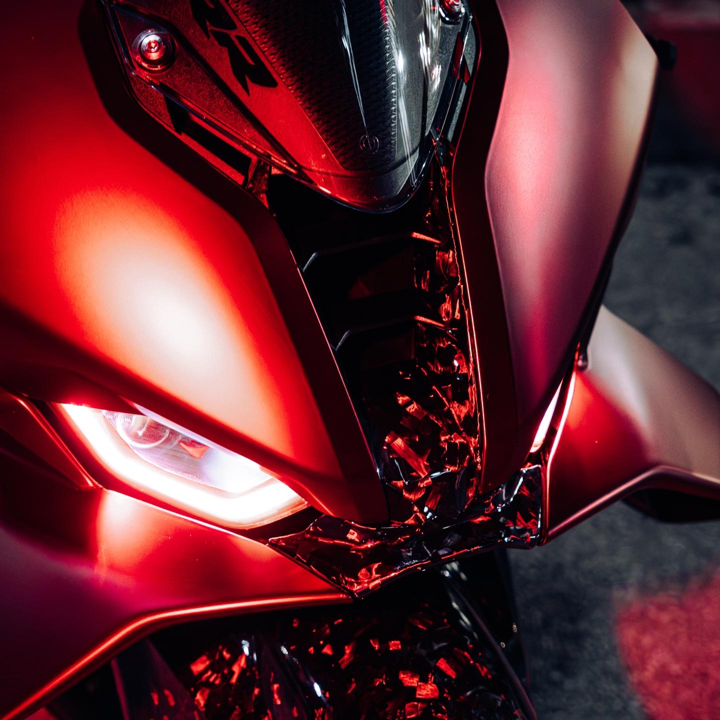 Satin Chrome Metallic Romanee Red Vinyl Wrap | Satin Romanee Red Metallic Chrome review 4