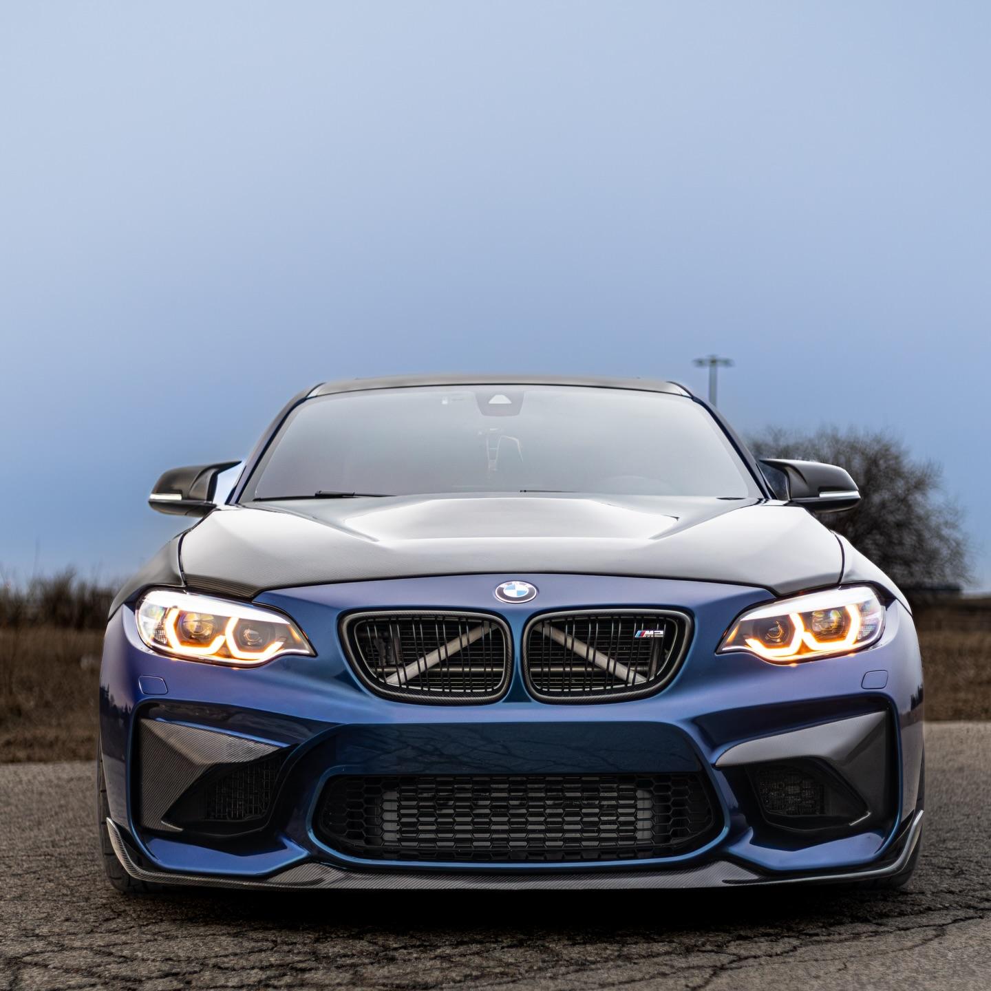 Gloss Emulational 9D Carbon Fiber Black Car Vinyl Wrap PET review 1