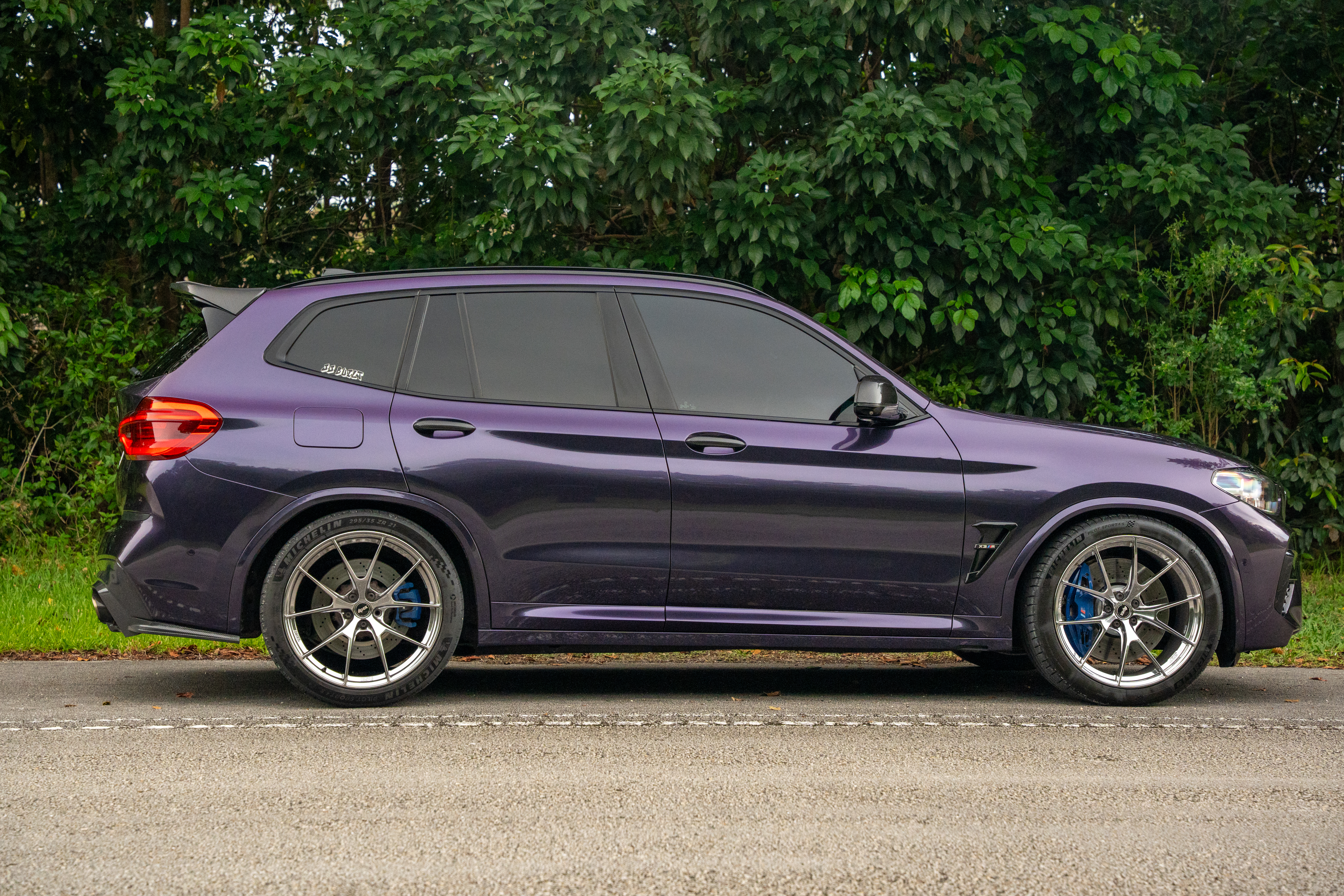 Gloss Metallic Galaxy Purple Car Vinyl Wrap PET review 1