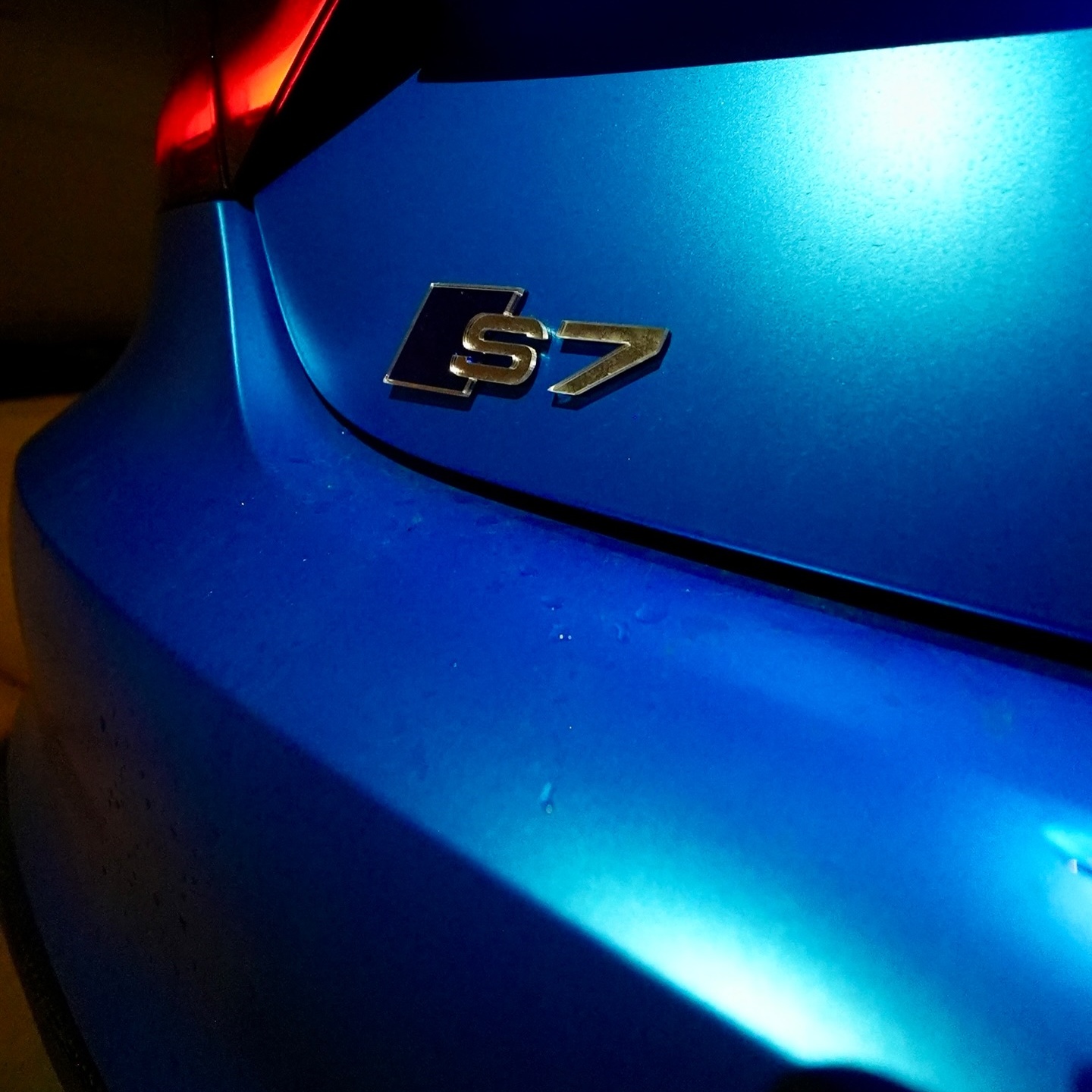 Matte Metallic Diamond Azure Blue Car Vinyl Wrap PET review 1