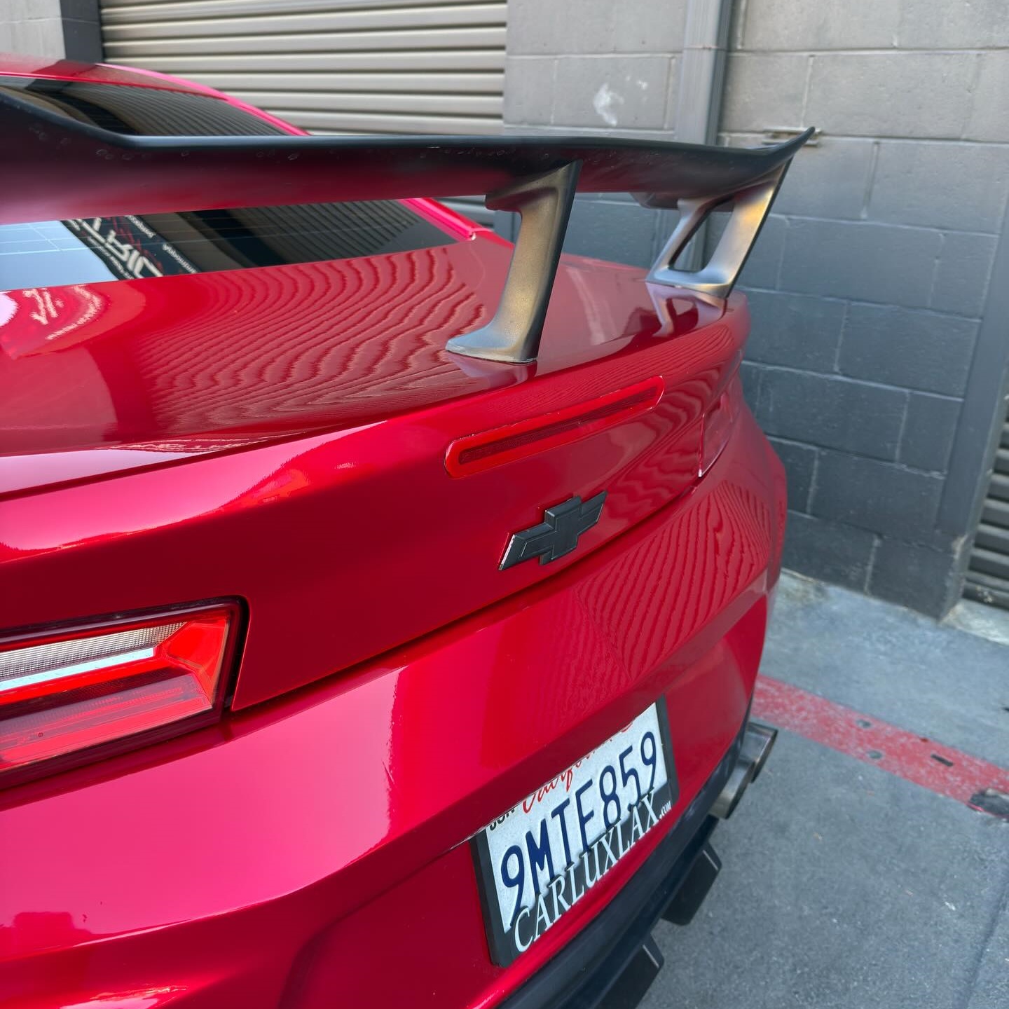 Ultra Glossy Metallic Vampire Red Car Vinyl Wrap BMW PET   review Vampire 07