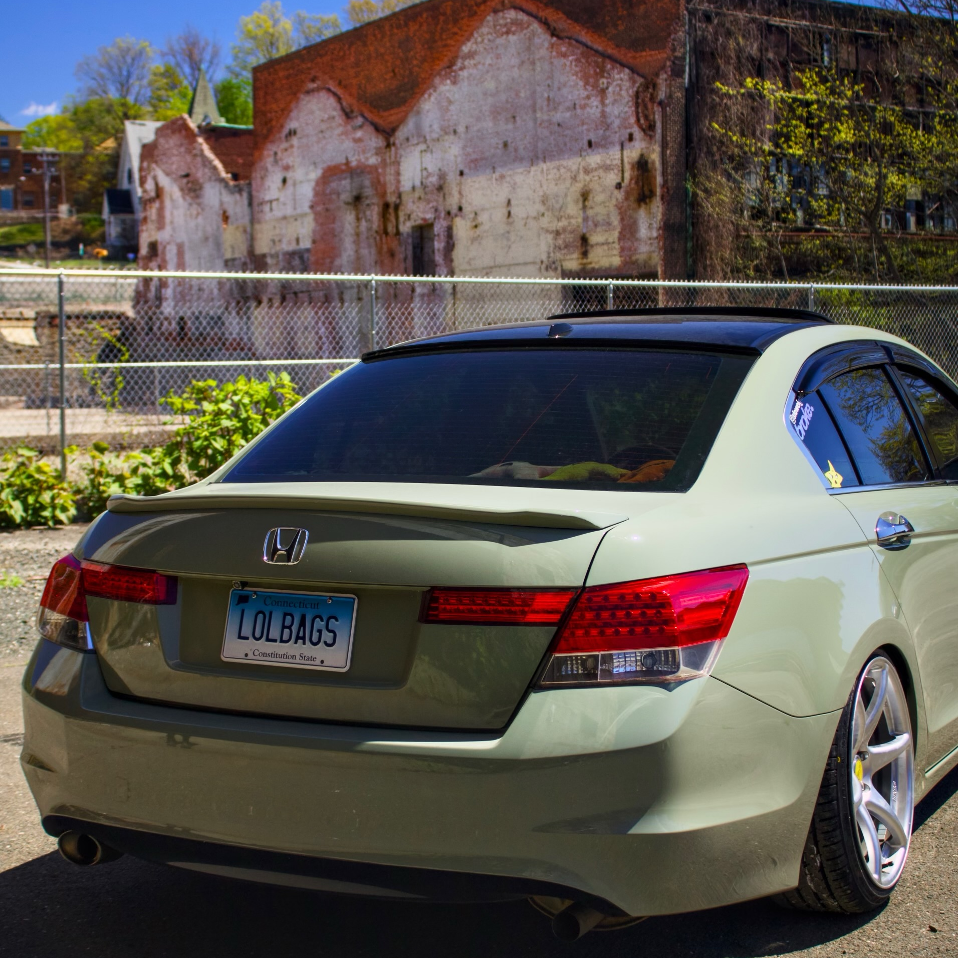 Gloss Light Khaki Green Car Vinyl Wrap review 2