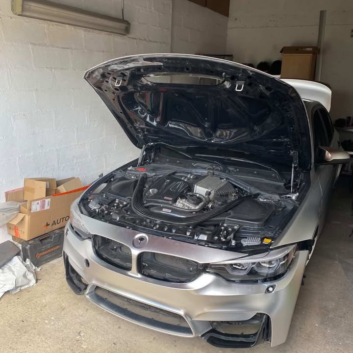 Matte Satin Chrome Silver Car Vinyl Wrap | Satin Chrome X Silver Car Wrap  review yns_spec 00