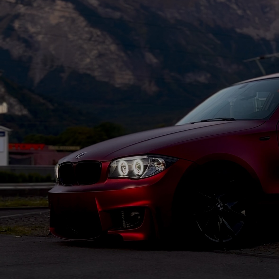 Satin Chrome Metallic Romanee Red Vinyl Wrap | Satin Romanee Red Metallic Chrome review 3