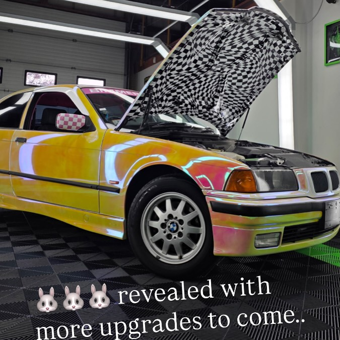 Gloss Rainbow Chrome Holographic Pink Car Vinyl Wrap review 1
