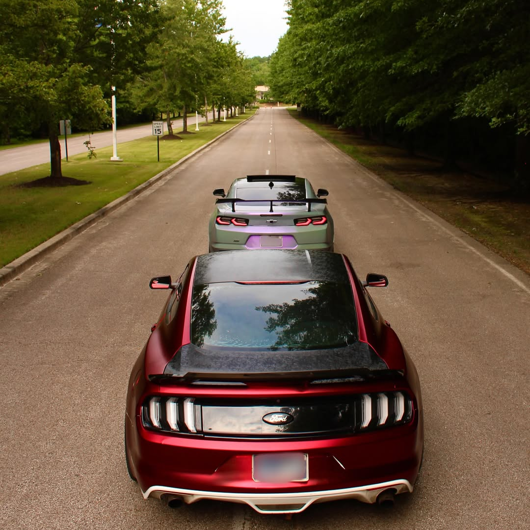 Satin Chrome Metallic Romanee Red Vinyl Wrap | Satin Romanee Red Metallic Chrome review hurricane5.0h 04