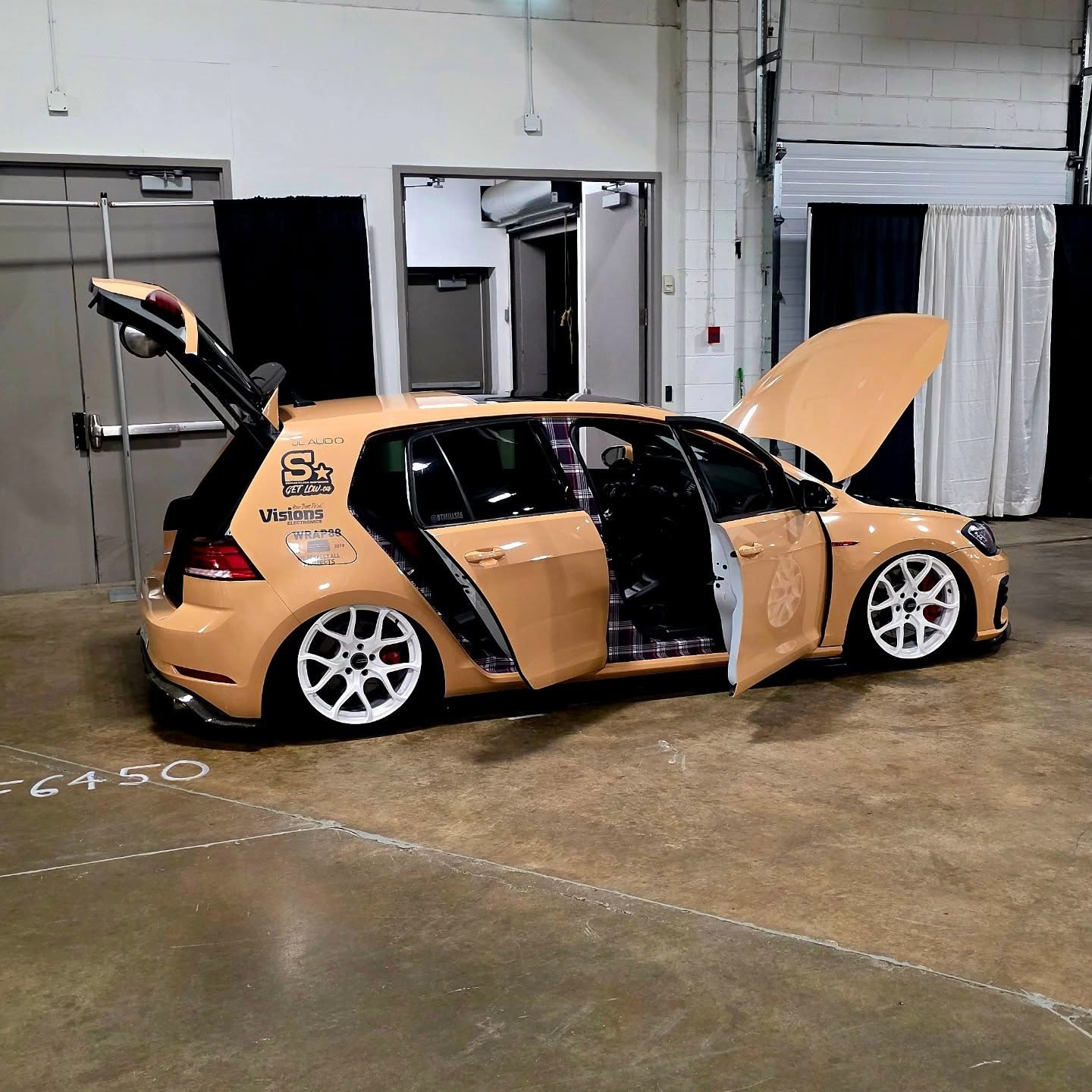 Gloss AMG Desert Yellow Car Vinyl Wrap PET review 0