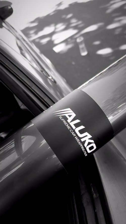 Gloss Metallic Ryan Green Car Vinyl Wrap PET reviewed by