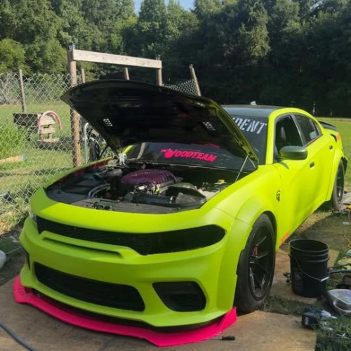 Matte Ultimate Flat Fluorescent Yellow Car Vinyl Wrap PET reviewed by