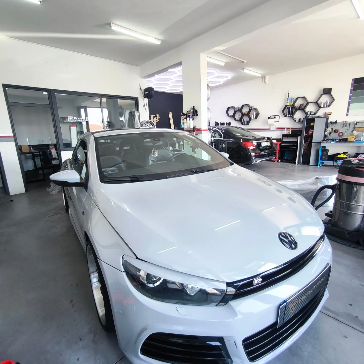 Gloss Brooklyn Grey Car Vinyl Wrap PET review 2