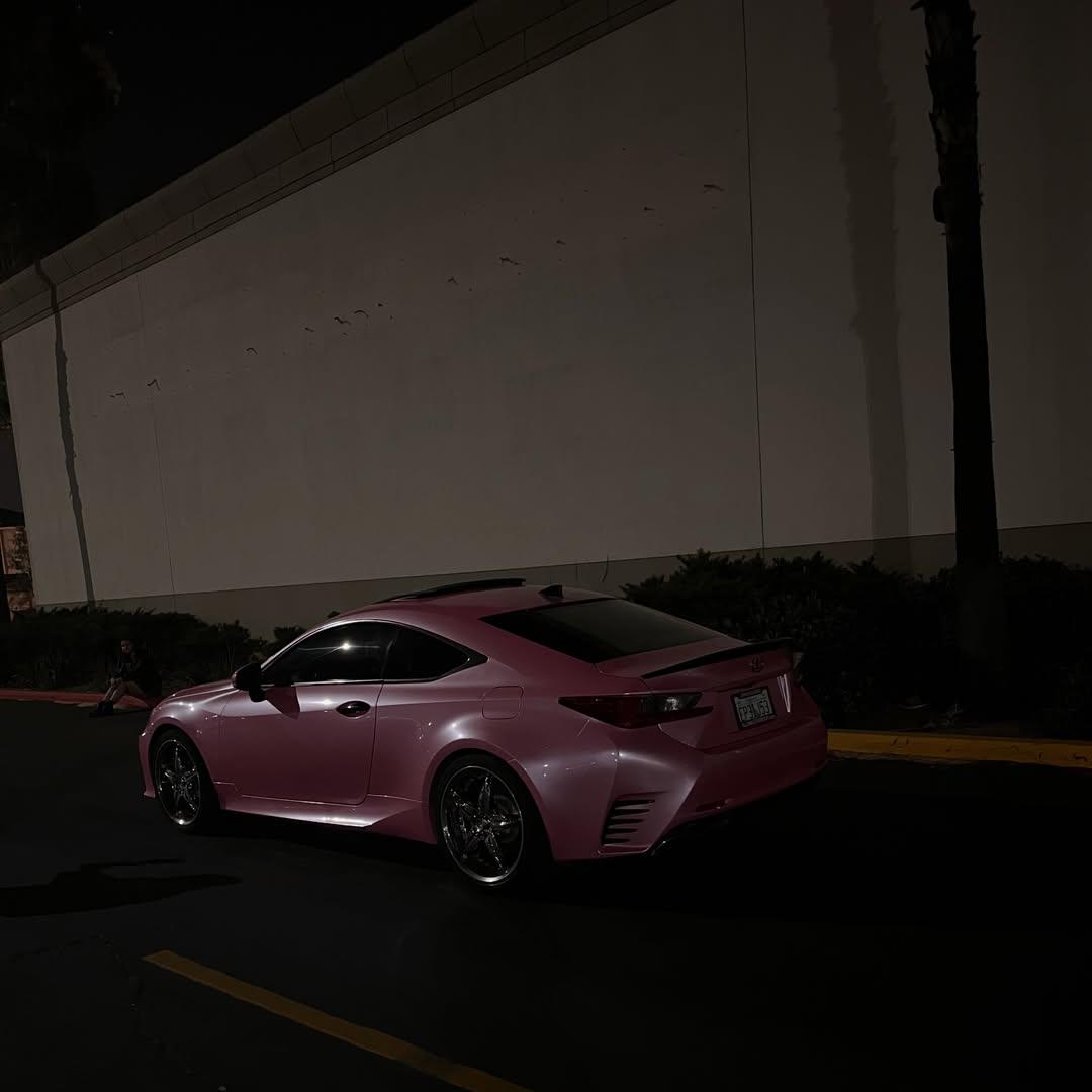 Glossy Metallic Shell Pink Car Vinyl Wrap PET review 1