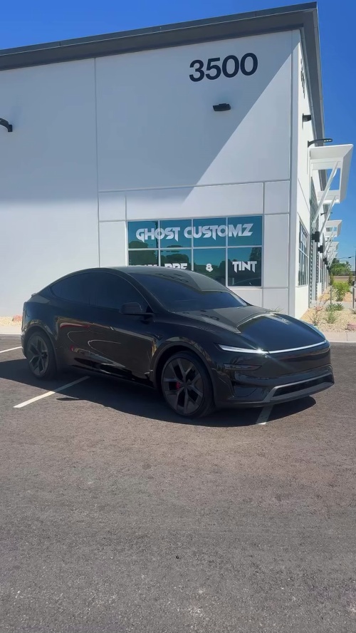 TPU Gloss Glitter Santorini Black Colored PPF Paint Protection Film reviewed by