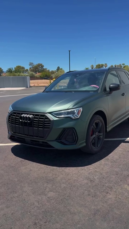 Matte Emerald Green Car Vinyl Wrap BWM I3 reviewed by