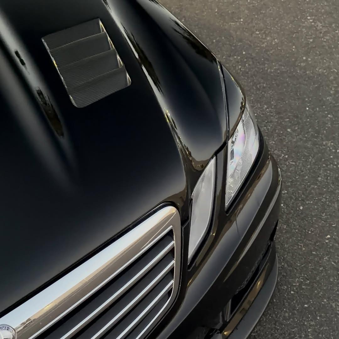 Gloss Self Healing Black Car Vinyl Wrap PET  review 1