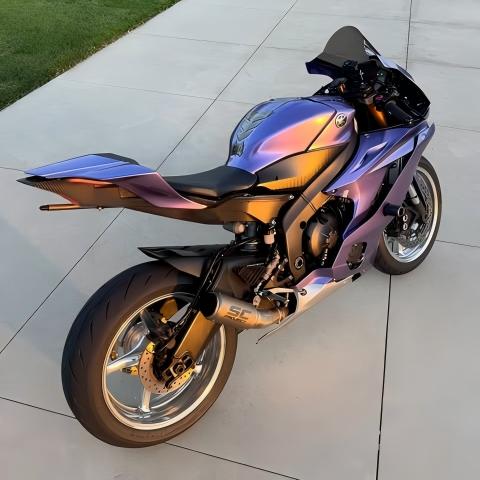 Gloss Metallic Viola Purple Car Vinyl Wrap PET review 3