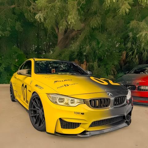 ALUKOVINYL  Black To Green Gradient Custom Vinyl Wrap review 3