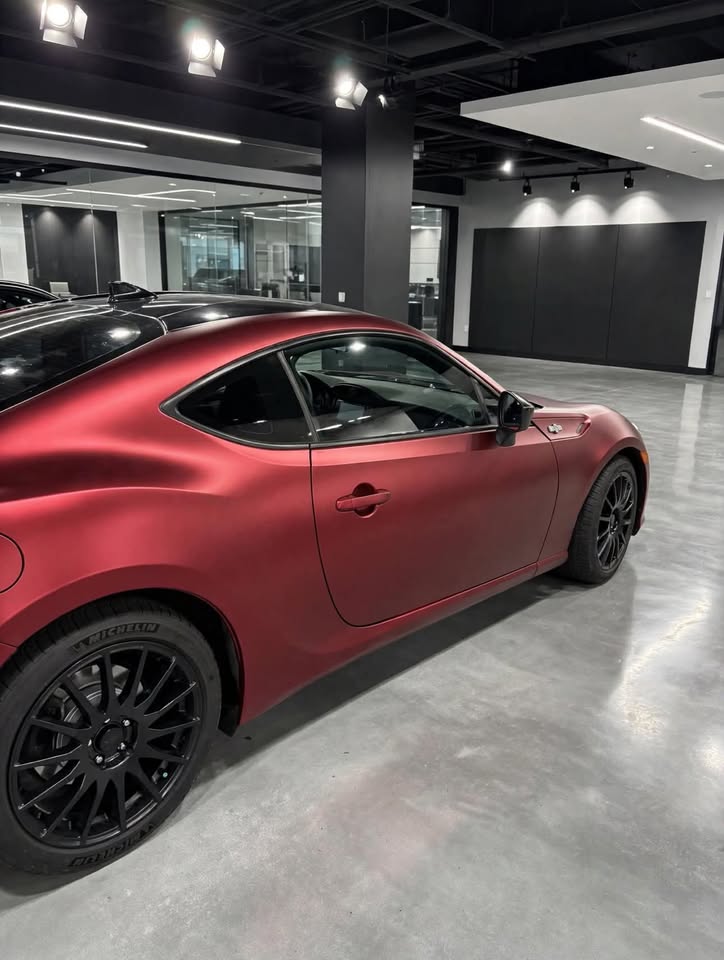 Satin Chrome Metallic Romanee Red Vinyl Wrap | Satin Romanee Red  review 0
