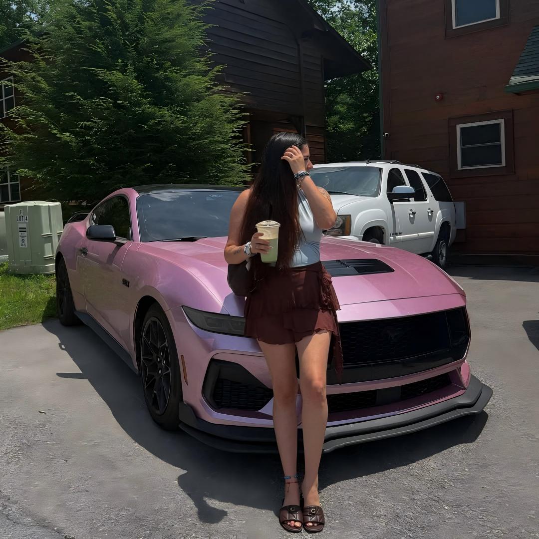 Gloss Metallic Passion Pink Car Vinyl Wrap PET review 2