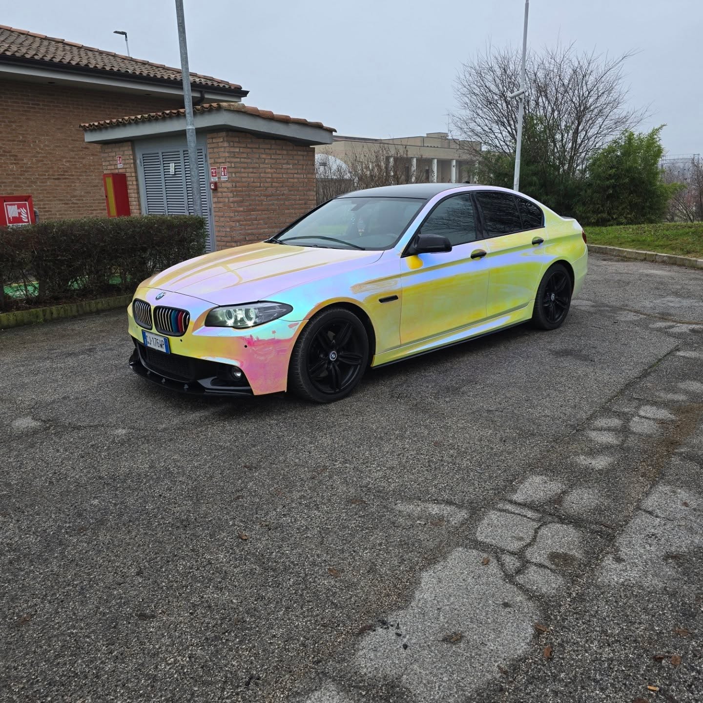 Gloss Rainbow Chrome Holographic Pink Car Vinyl Wrap review 1
