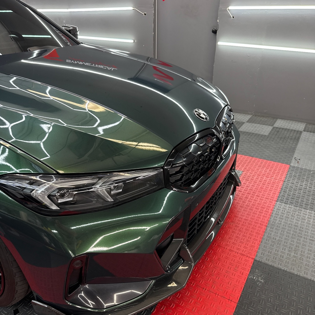 Gloss Metallic Oak Green Car Vinyl Wrap Porsche PET review 2