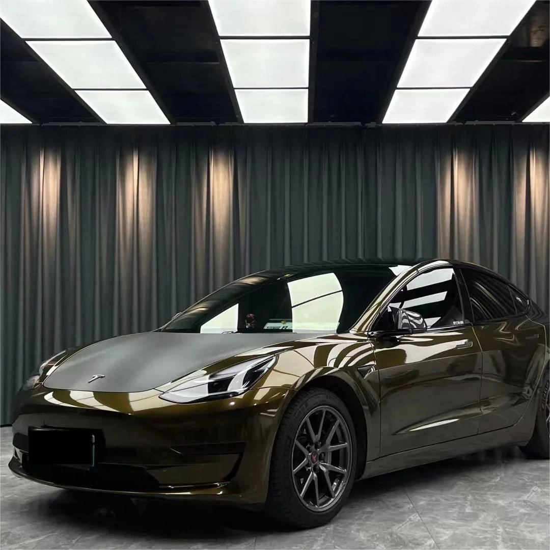The Opulent Elegance of Ghost Black Gold Car Wrap