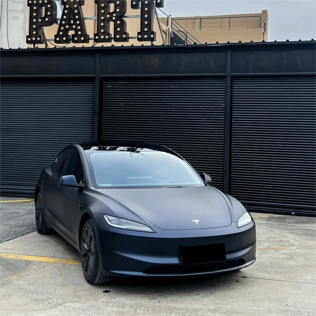 Unveiling Elegance: The Allure of Matte Dark Blue Car Wraps