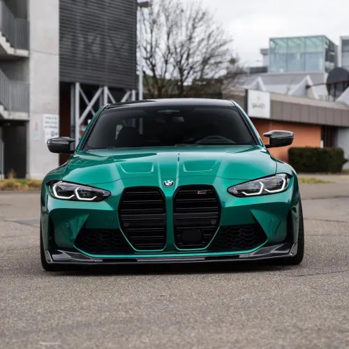 Unveiling the Allure: Gloss Metallic Isle Green Car Vinyl Wrap