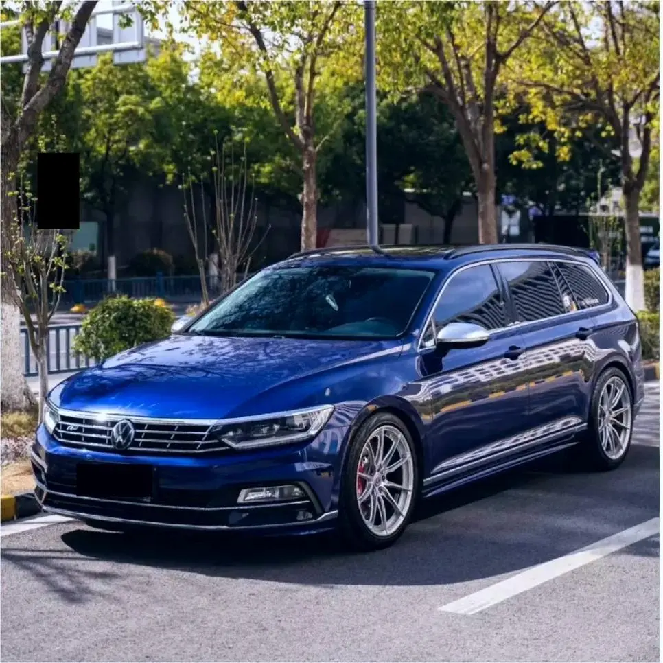 Unveiling the Allure of Gloss Metallic Dark Blue Car Wrap: A Timeless Elegance