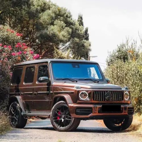 Discover the Elegance of the Gloss Liquid Coffee Brown Car Wrap