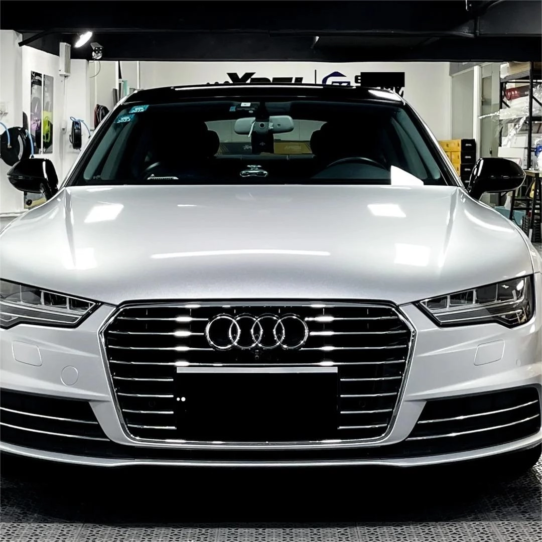 Gloss Metallic Diamond Silver Car Vinyl Wrap: Elevate Your Vehicle's Style