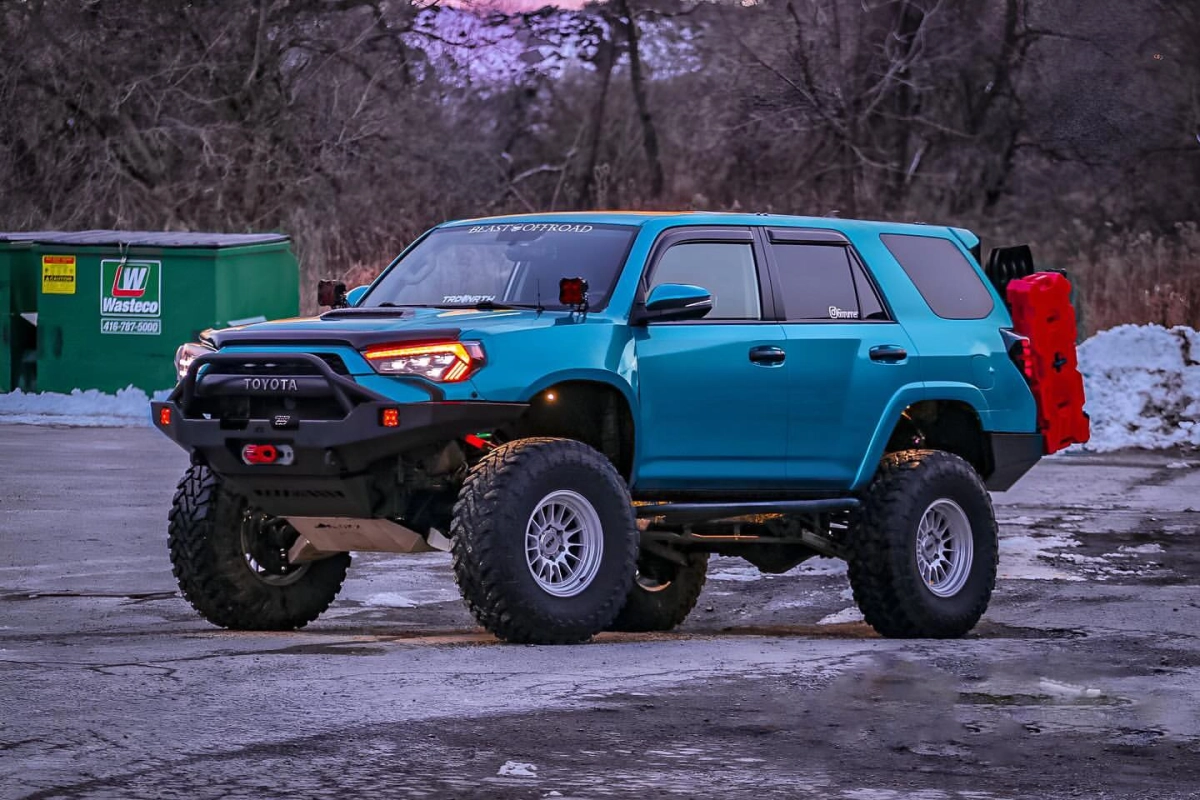 How to Apply Vinyl Wrap on a Truck: A Step-by-Step Guide