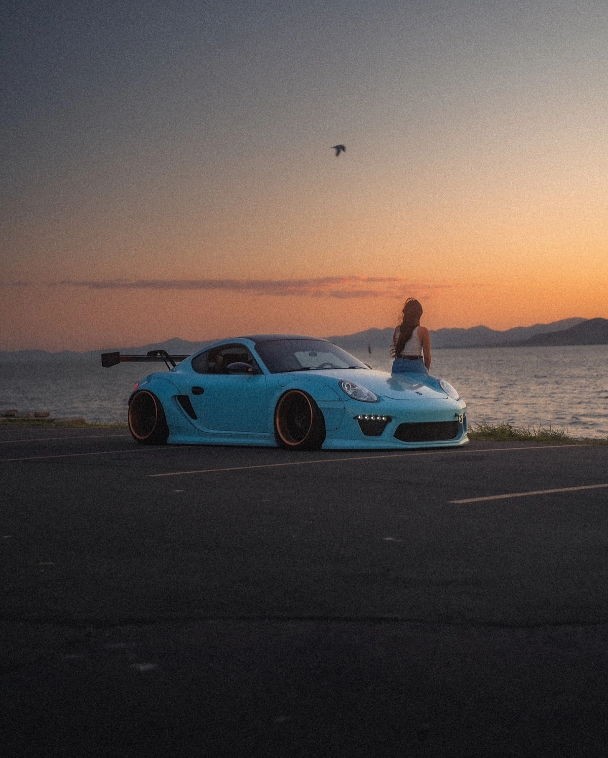 How to Choose the Perfect Color and Finish for Your PET Car Wrap