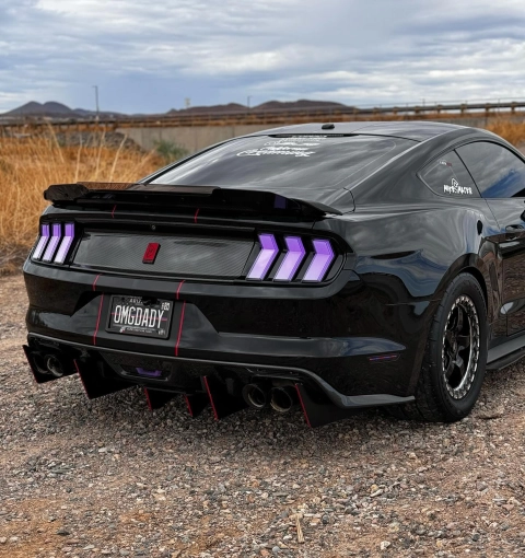 How Long Do Car Wraps Last in Florida? A Guide from Alukovinyl