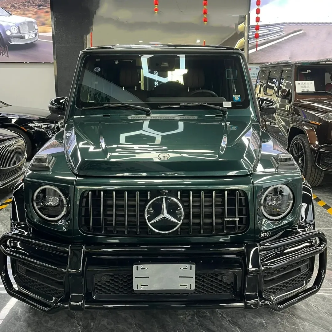 Transform Your Ride with Gloss Metallic Emerald Green Car Vinyl Wrap PET